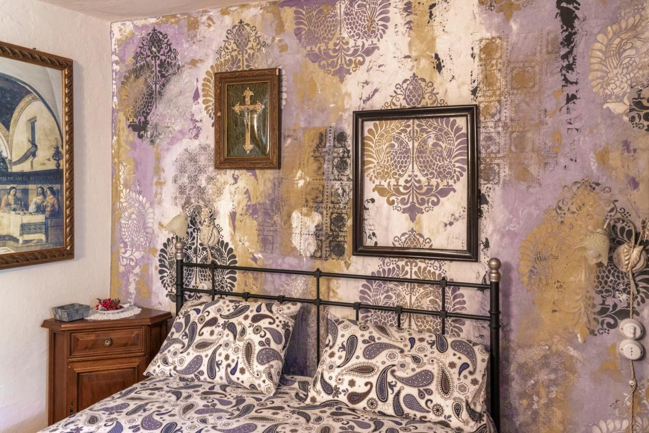 Maison Enchantée Capo di Ponte Esterno foto